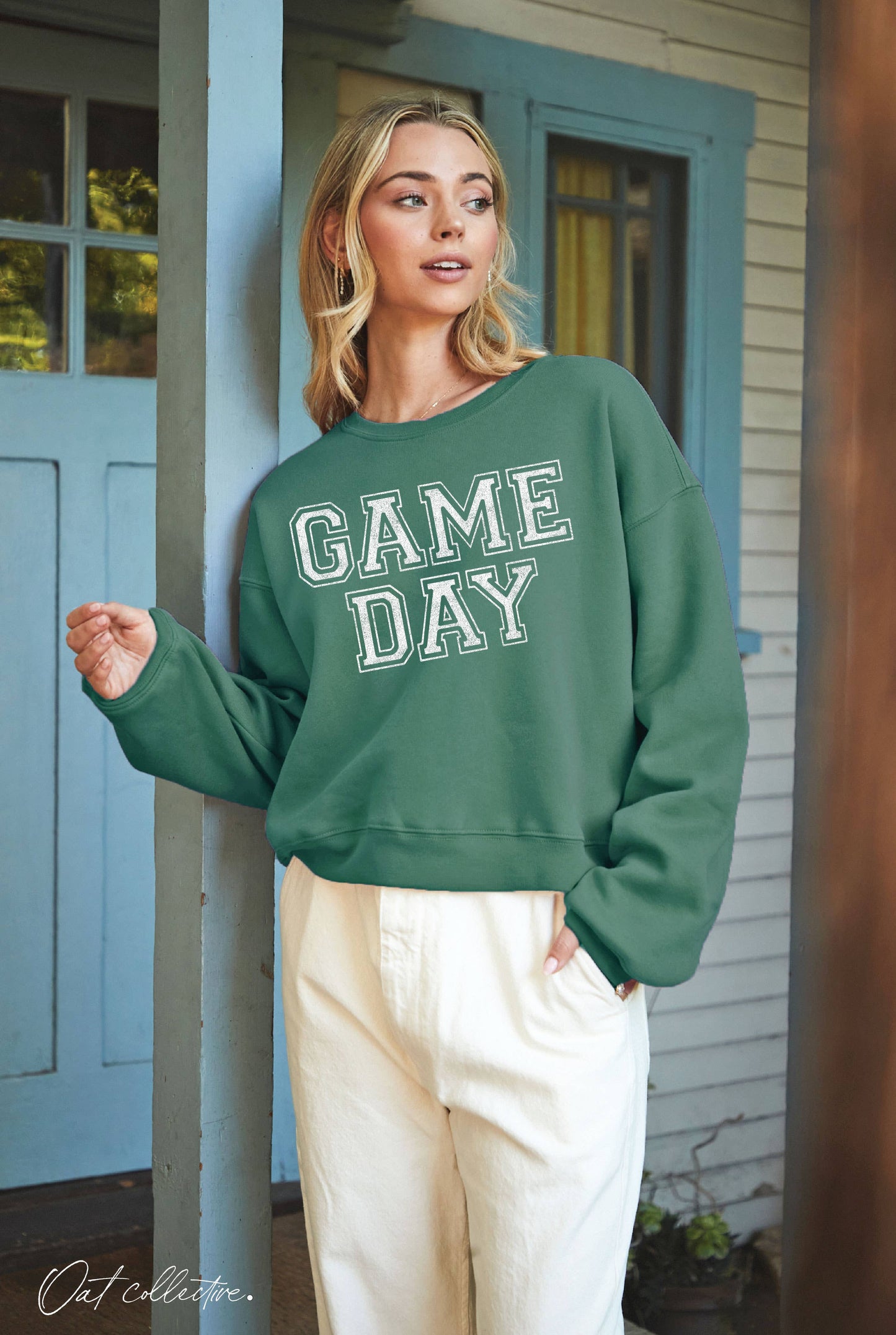 GAME DAY Mid Graphic Sweatshirt : HEATHER MIDNIGHT / S